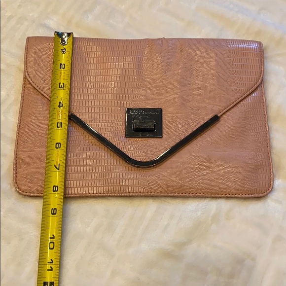 BCBGeneration pink envelope clutch - Picture 9 of 9